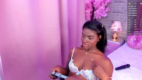    v online show from 6, 3, 2025