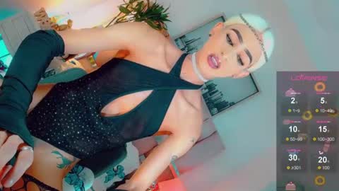 isabellagirs online show from 26, 6, 2026