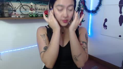 Snapshot of isabellakoff chatting on 28, 12, 2024 Tati - online show from 28, 12, 2024