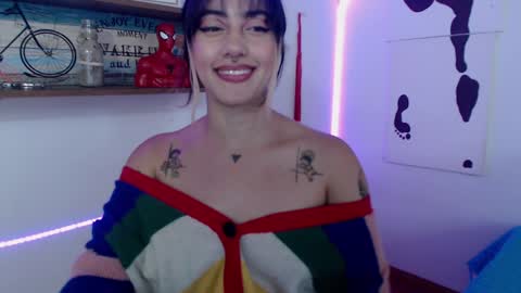 Snapshot of isabellakoff chatting on 9, 1, 2025 Tati - online show from 9, 1, 2025