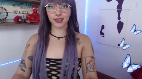 Snapshot of isabellakoff chatting on 8, 3, 2025 Tati - online show from 8, 3, 2025