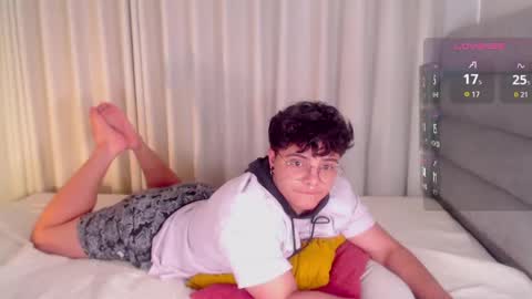 Isabella Mout  online show from 23, 5, 2026