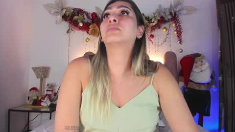  Martina  IG martissmith01 online show from 2, 1, 2025