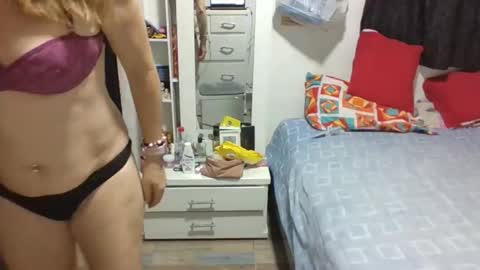 isabella online show from 19, 1, 2026