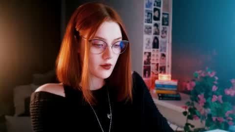 Snapshot of isabelle_stern chatting on 13, 2, 2025 Madame Isabelle online show from 13, 2, 2025