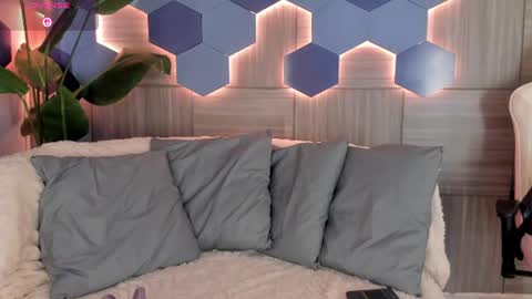 Snapshot of isabellestorm chatting on 4, 7, 2026 online show from 4, 7, 2026