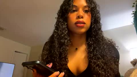 Snapshot of isadorawishes chatting on 9, 11, 2025 isadorawishes online show from 9, 11, 2025