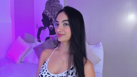 Isa Monroee  online show from 26, 12, 2024