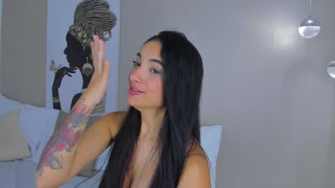 Isa Monroee  online show from 21, 1, 2025