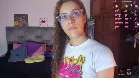 Snapshot of isangel_ chatting on 13, 9, 2025 Isabela  online show from 13, 9, 2025