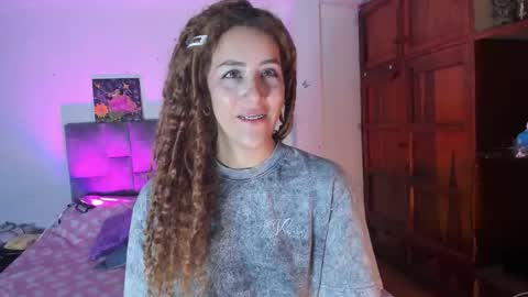 Snapshot of isangel_ chatting on 29, 9, 2025 Isabela  online show from 29, 9, 2025