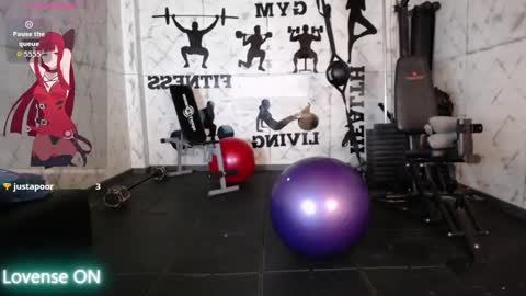 I S A  S AN D E R S  online show from 30, 9, 2025