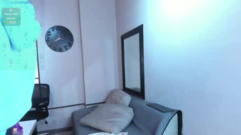 I S A  S AN D E R S  online show from 22, 12, 2025