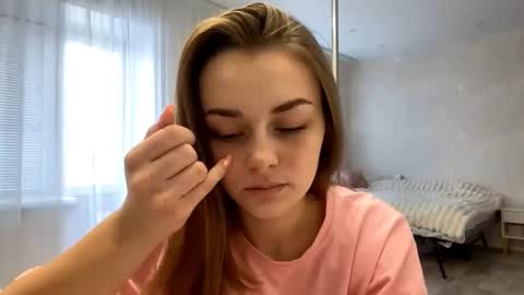 Issa online show from 4, 3, 2026