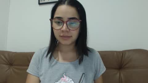 Snapshot of isemma chatting on 19, 1, 2026 Emma online show from 19, 1, 2026