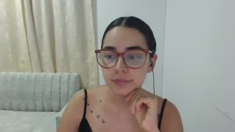 Snapshot of isemma chatting on 22, 2, 2026 Emma online show from 22, 2, 2026