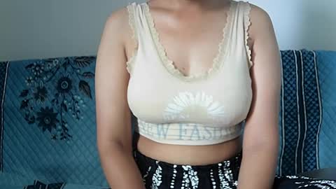 ishika_singh_ online show from 26, 6, 2026