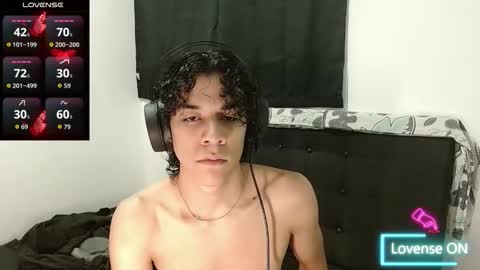 Snapshot of isidroglasc chatting on 27, 10, 2025 Isidro online show from 27, 10, 2025