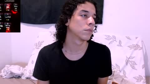Snapshot of isidroglasc chatting on 4, 6, 2026 Isidro online show from 4, 6, 2026