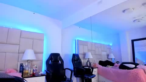 Pauli online show from 12, 3, 2025