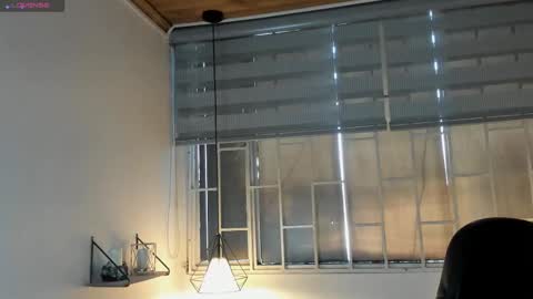 Snapshot of isis_valchos chatting on 22, 9, 2025 Isis online show from 22, 9, 2025