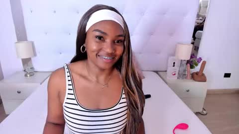 Vanessa online show from 14, 11, 2025