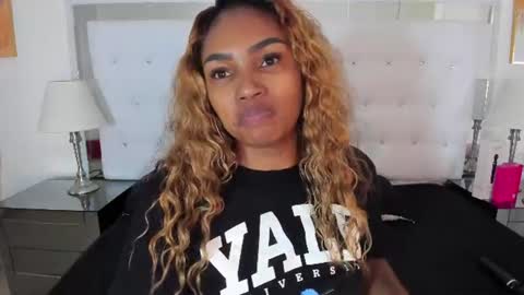 Vanessa online show from 21, 6, 2026
