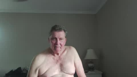 Snapshot of island625103 chatting on 10, 7, 2026 island625103 online show from 10, 7, 2026