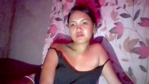 Snapshot of island_girl888 chatting on 14, 5, 2026 siri online show from 14, 5, 2026
