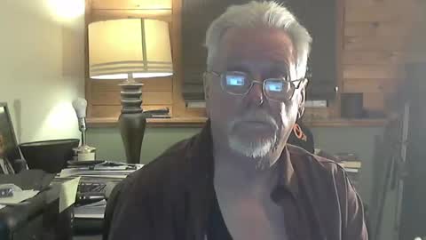 Snapshot of islandduke chatting on 11, 10, 2025 Duke online show from 11, 10, 2025