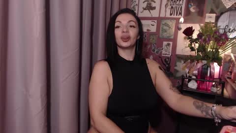 Rebecca online show from 5, 12, 2024