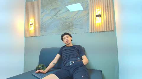 Snapshot of israel_gray chatting on 1, 10, 2025 Israel online show from 1, 10, 2025