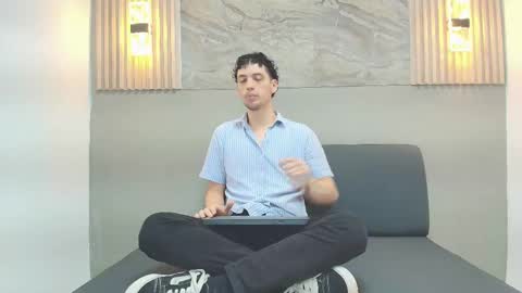 Snapshot of israel_gray chatting on 7, 10, 2025 Israel online show from 7, 10, 2025