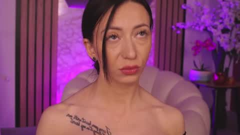 isRubyFever online show from 15, 6, 2026