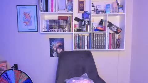 INSTAGRAM issabella18   TWITTER issa latin online show from 5, 12, 2025