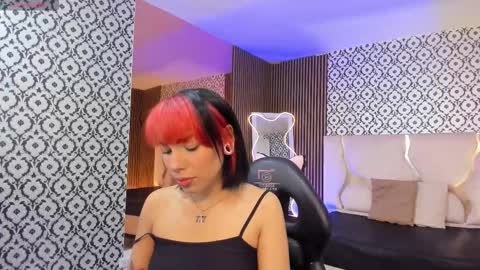 Issa online show from 8, 2, 2026