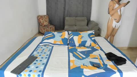 Isabella  online show from 19, 1, 2025