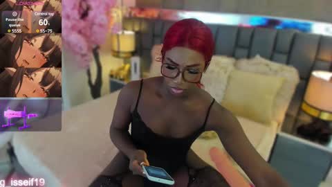 Snapshot of isseymz chatting on 5, 3, 2025 Iseey online show from 5, 3, 2025