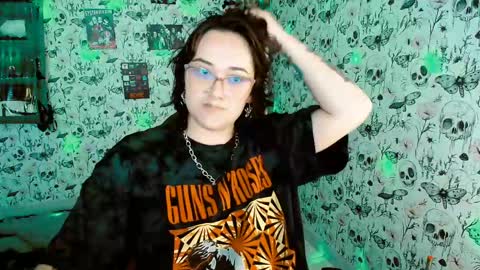 Yiz online show from 26, 4, 2026