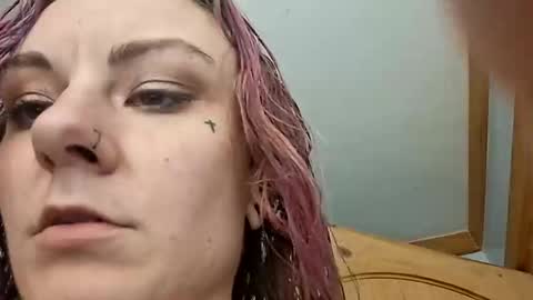 Snapshot of issyamazin667 chatting on 27, 3, 2026 Girlnextdoor online show from 27, 3, 2026