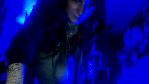 Snapshot of issyamazin667 chatting on 11, 4, 2026 Girlnextdoor online show from 11, 4, 2026