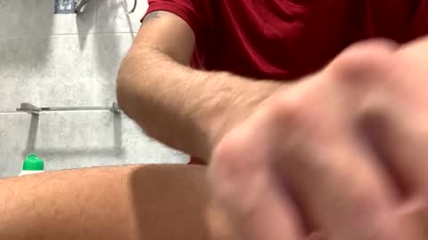 Snapshot of italianbigcock91 chatting on 16, 11, 2025 italianbigcock91 online show from 16, 11, 2025