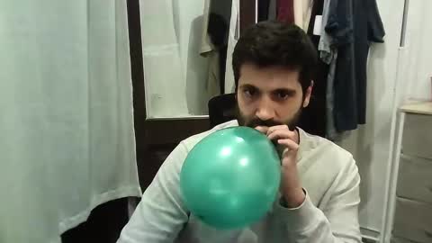 italianboybcn online show from 28, 9, 2025