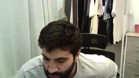 italianboybcn online show from 5, 10, 2025