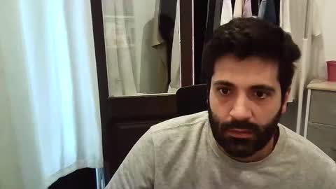 italianboybcn online show from 7, 10, 2025