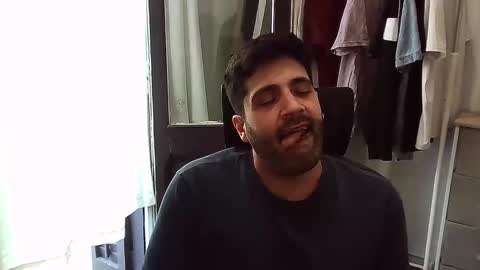 italianboybcn online show from 11, 10, 2025