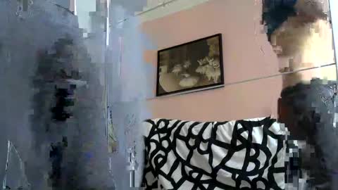 italianmonsterD online show from 5, 1, 2025