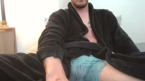 Snapshot of italianstallion69123 chatting on 2, 12, 2024 italianstallion69123 online show from 2, 12, 2024