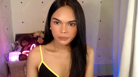 Snapshot of itgirl_cathy chatting on 15, 2, 2025 CathCathy online show from 15, 2, 2025