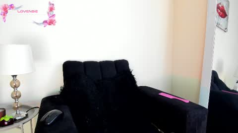 Snapshot of its__angelica_ chatting on 29, 6, 2026 Angelica online show from 29, 6, 2026